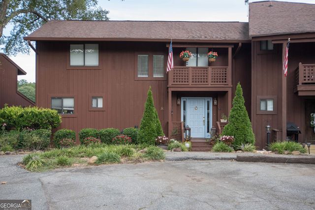 8 Northlake Circle, Peachtree City, GA 30269