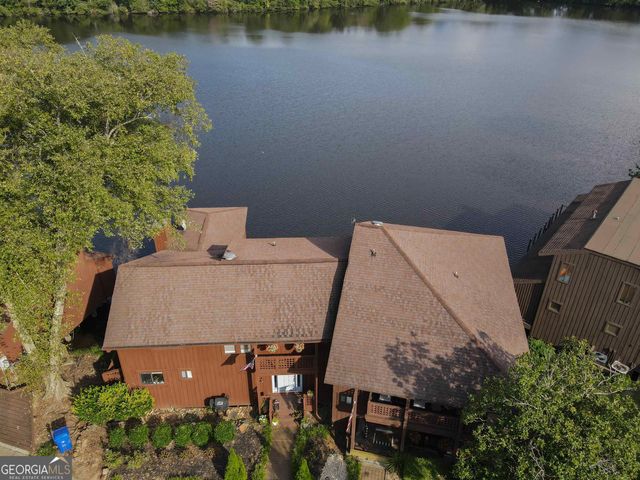 8 Northlake Circle, Peachtree City, GA 30269