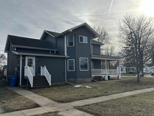 1202 1st Center Avenue, Brodhead, WI 53520