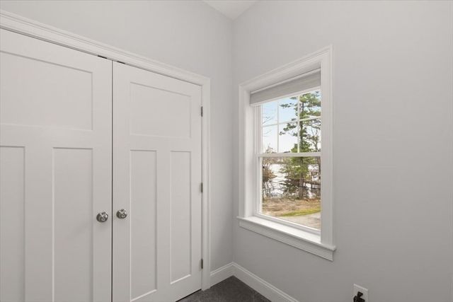 13 Lower Rd, Westford, MA 01886