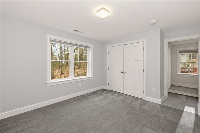 13 Lower Rd, Westford, MA 01886