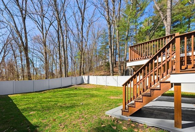 13 Lower Rd, Westford, MA 01886