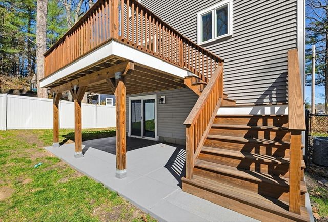 13 Lower Rd, Westford, MA 01886