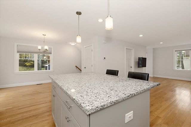 13 Lower Rd, Westford, MA 01886