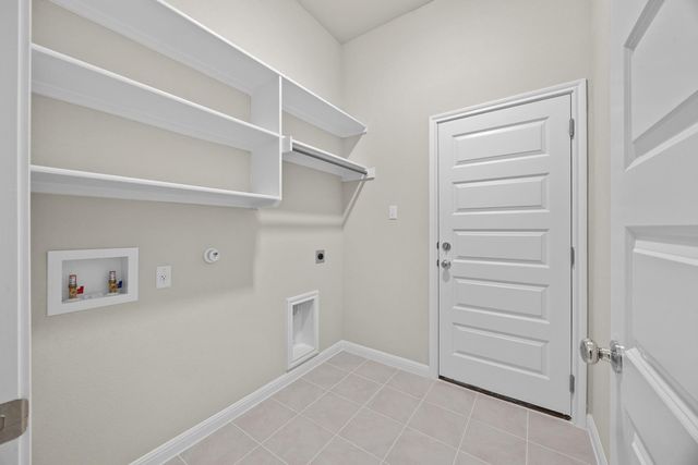 123 Tolo DR, Elgin, TX 78621
