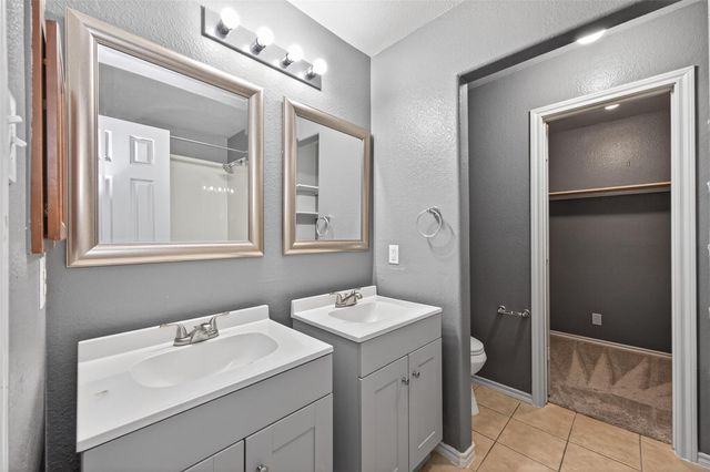 1431 Joy Oaks Lane, Houston, TX 77073