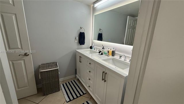 22185 Boca Rancho Dr D, Boca Raton, FL 33428