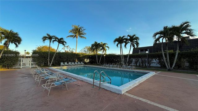 22185 Boca Rancho Dr D, Boca Raton, FL 33428