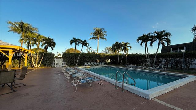 22185 Boca Rancho Dr D, Boca Raton, FL 33428