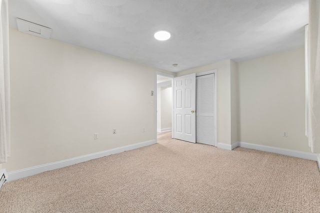 24 Glen St 1, Somerville, MA 02145