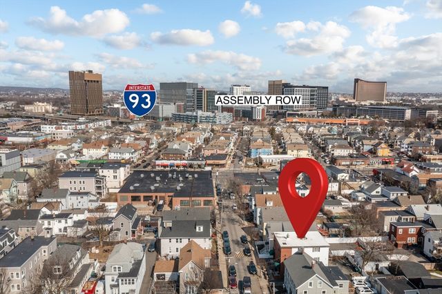 24 Glen St 1, Somerville, MA 02145