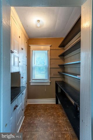 405 PORTER AVE, Martinsburg, WV 25401