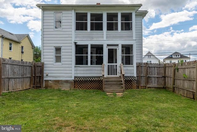 405 PORTER AVE, Martinsburg, WV 25401