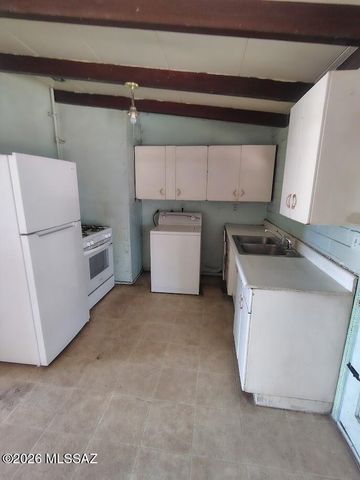 5641 E 31st Street, Tucson, AZ 85711