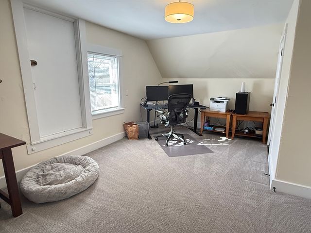 162 Babcock St 2, Brookline, MA 02446
