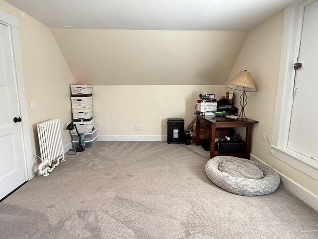 162 Babcock St 2, Brookline, MA 02446