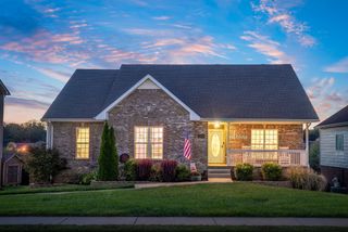 3216 Timberdale Drive, Clarksville, TN 37042
