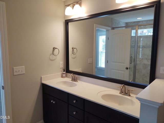2719 Masonboro Ferry, Apex, NC 27502