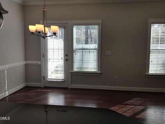 2719 Masonboro Ferry, Apex, NC 27502
