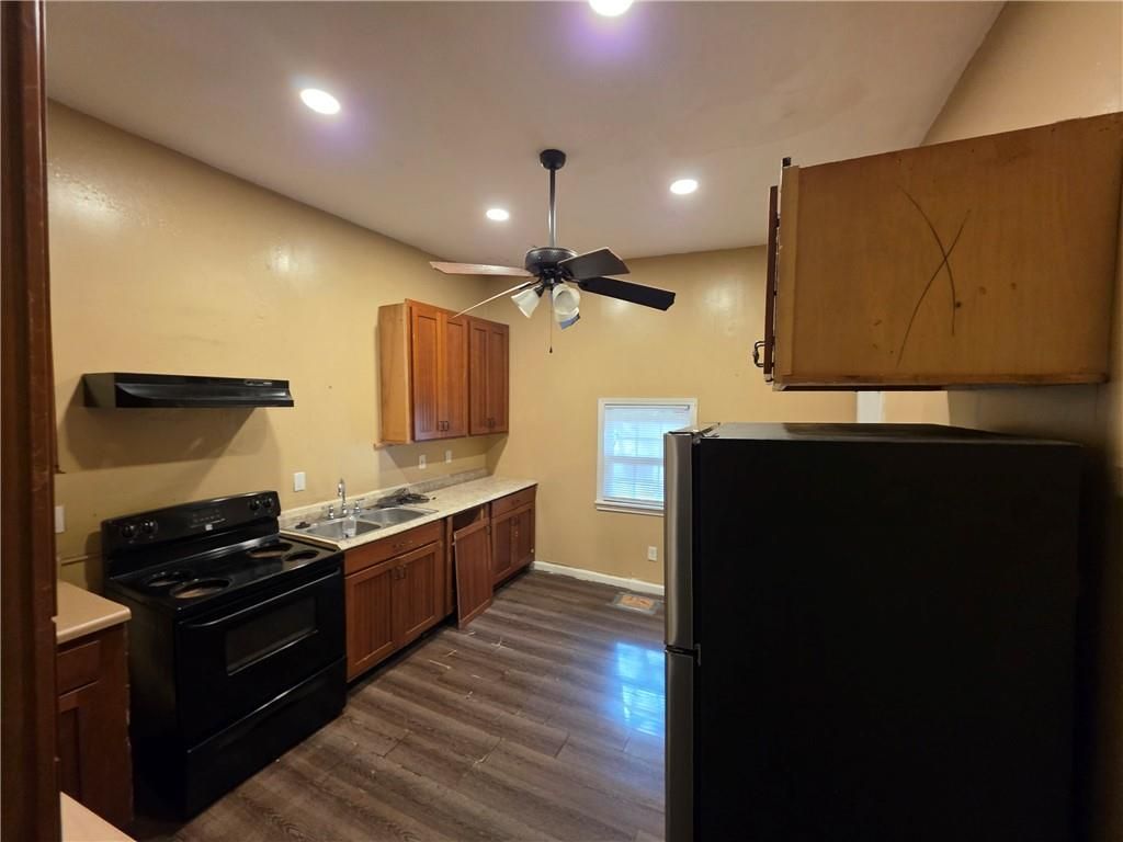 Image 5 of property listing at 114 Moury SE Avenue, Atlanta, GA 30315