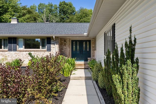 96 STACY HAINES RD, Lumberton, NJ 08048