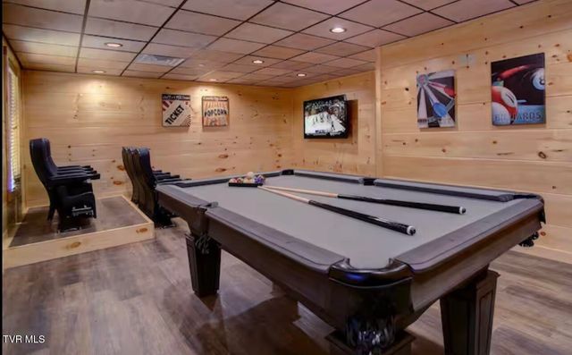 817 String Run Way, Pigeon Forge, TN 37863