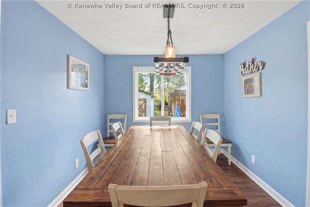 305 Caroline Drive, Hurricane, WV 25526