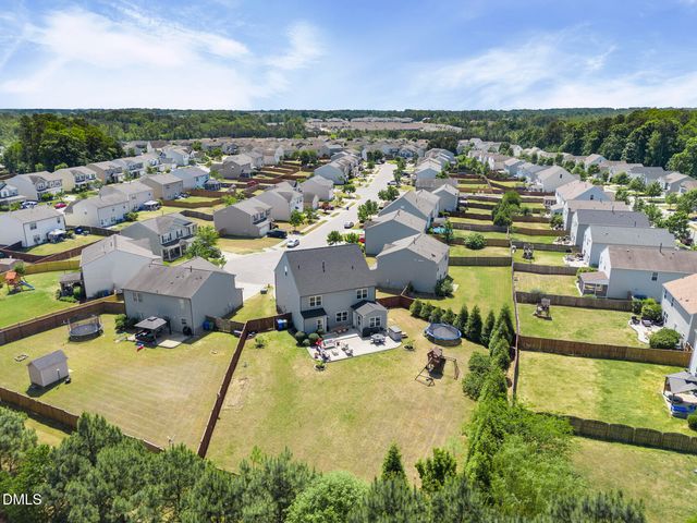 2629 Fortrose Lane, Fuquay Varina, NC 27526