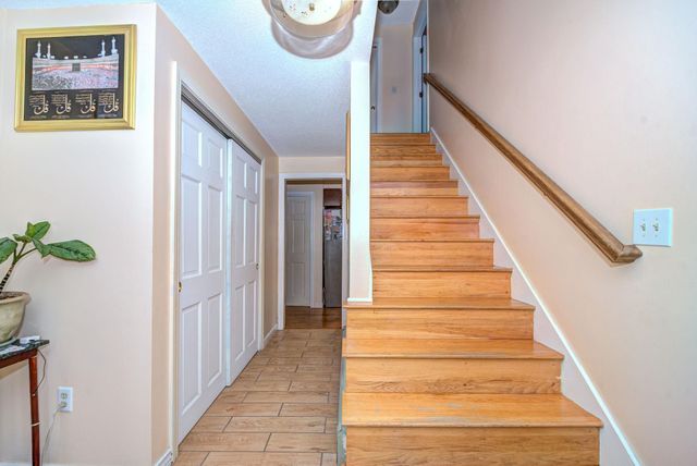 3 Abbey Road, Bow, NH 03304