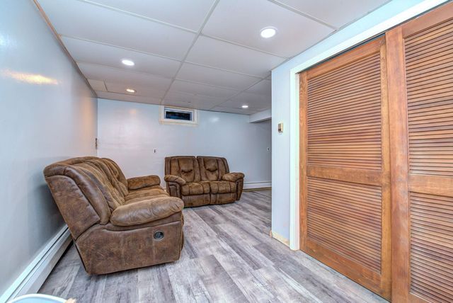 3 Abbey Road, Bow, NH 03304