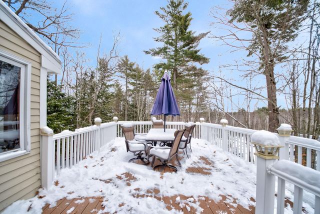 3 Abbey Road, Bow, NH 03304