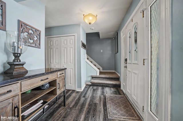 16845 Tremlett Drive, Clinton Twp, MI 48035