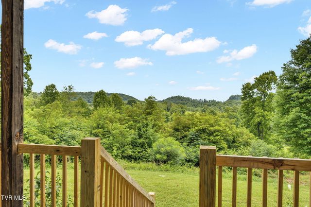 23767 Archery Range Road, Bristol, VA 24202