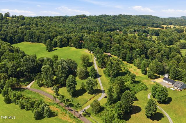 23767 Archery Range Road, Bristol, VA 24202
