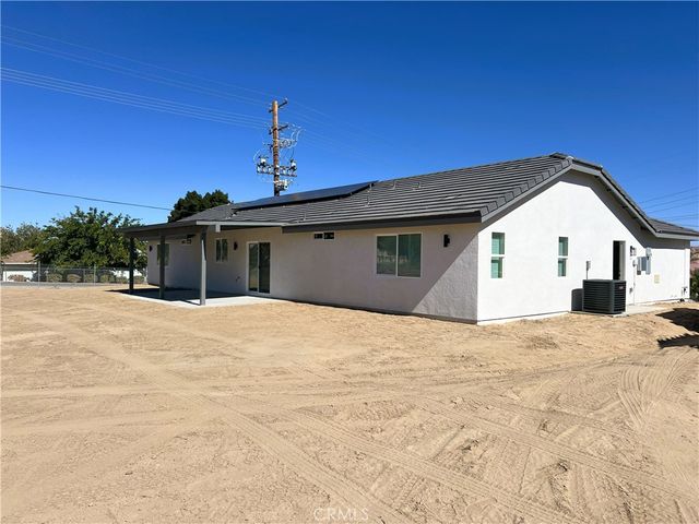 16452 Llanada Avenue, Victorville, CA 92394