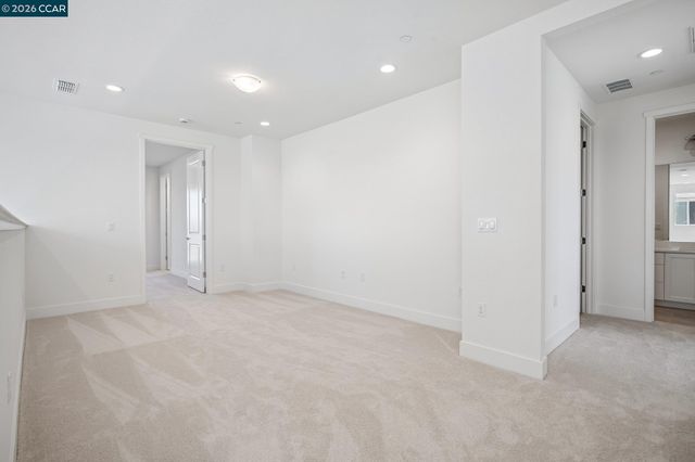 17417 Bushwick Lane, Lathrop, CA 95330