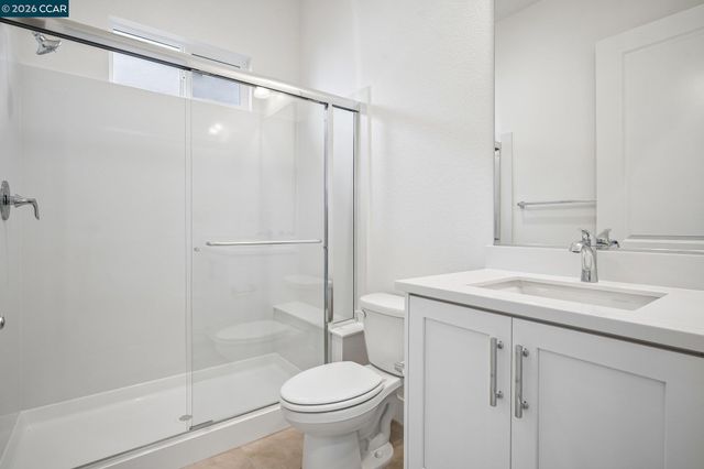 17417 Bushwick Lane, Lathrop, CA 95330