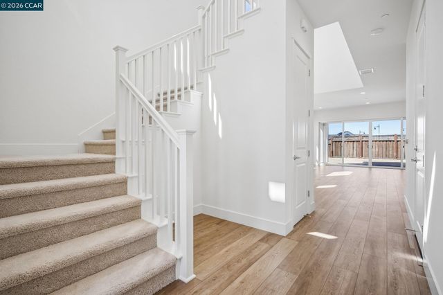 17417 Bushwick Lane, Lathrop, CA 95330