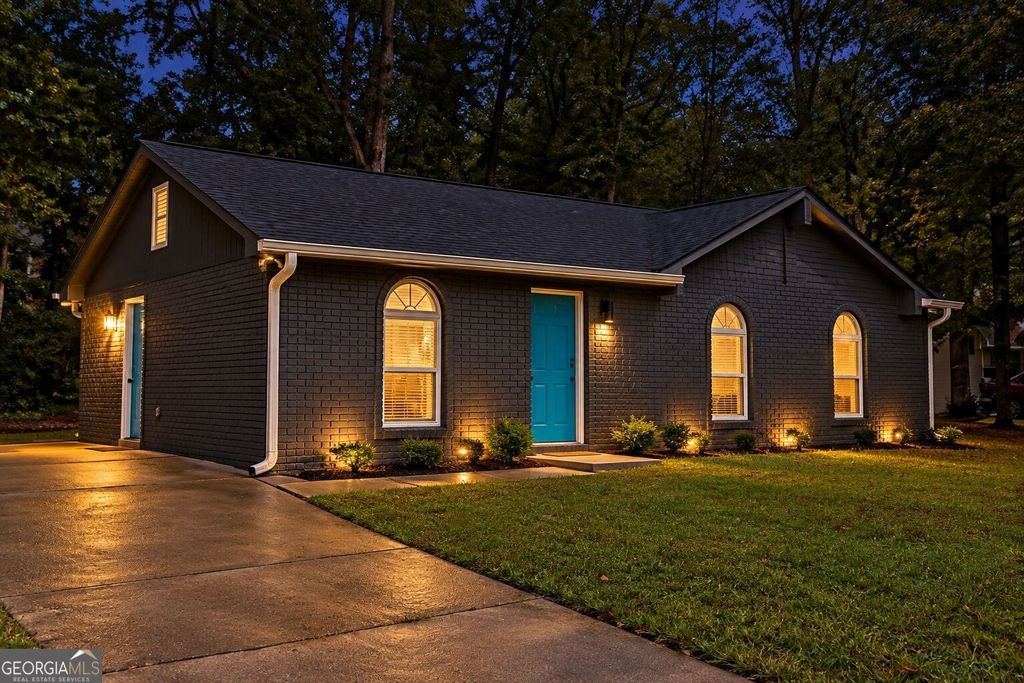 6010 Fieldcrest Drive, Morrow, GA 30260 — exterior