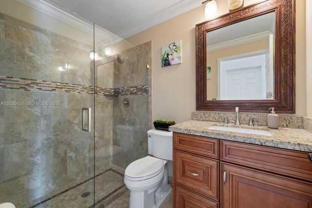 1021 NW 185th Ter, Pembroke Pines, FL 33029