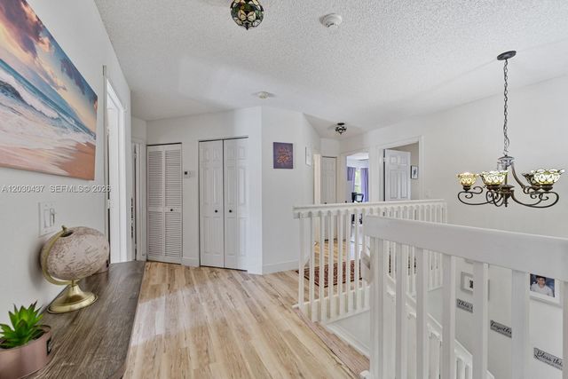 1021 NW 185th Ter, Pembroke Pines, FL 33029