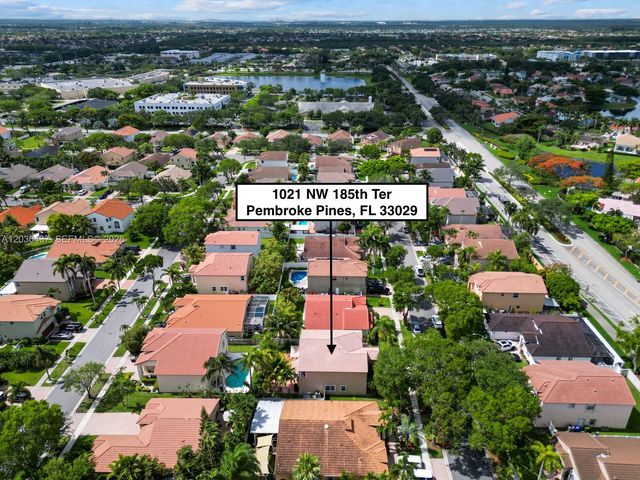 1021 NW 185th Ter, Pembroke Pines, FL 33029