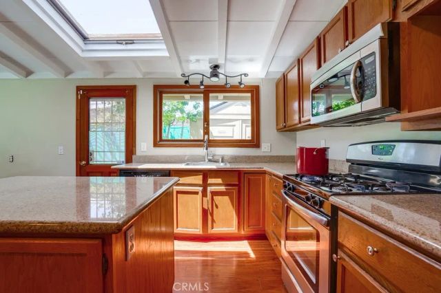 20606 Skouras Drive, Winnetka, CA 91306