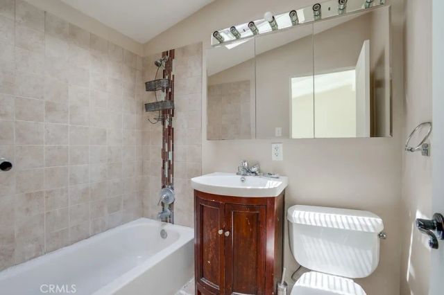 20606 Skouras Drive, Winnetka, CA 91306