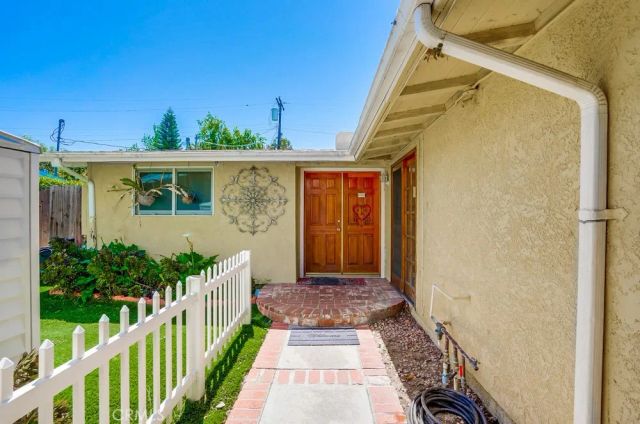 20606 Skouras Drive, Winnetka, CA 91306