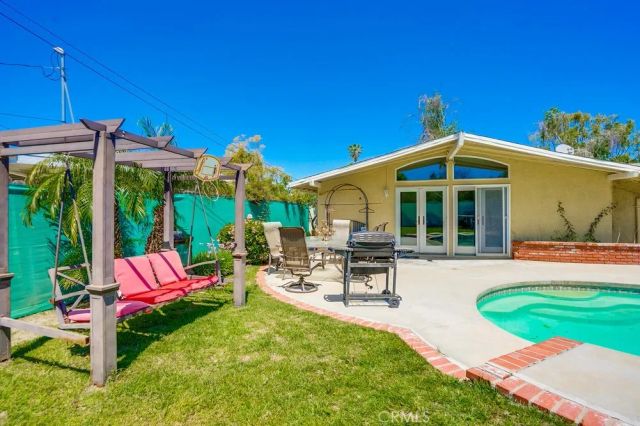 20606 Skouras Drive, Winnetka, CA 91306