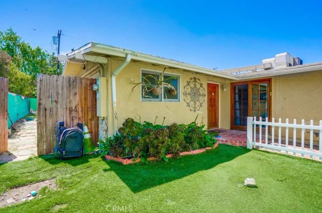 20606 Skouras Drive, Winnetka, CA 91306