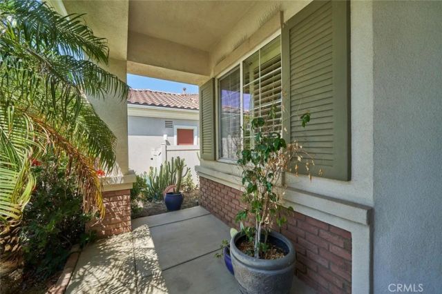 930 Avenal, Beaumont, CA 92223
