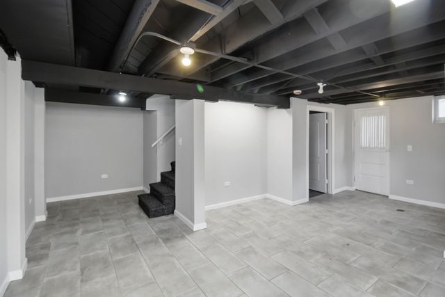 222 S Hudson Street, Westmont, IL 60559