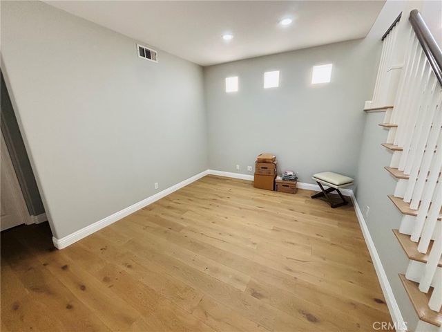 518 Goldenwest, Huntington Beach, CA 92648